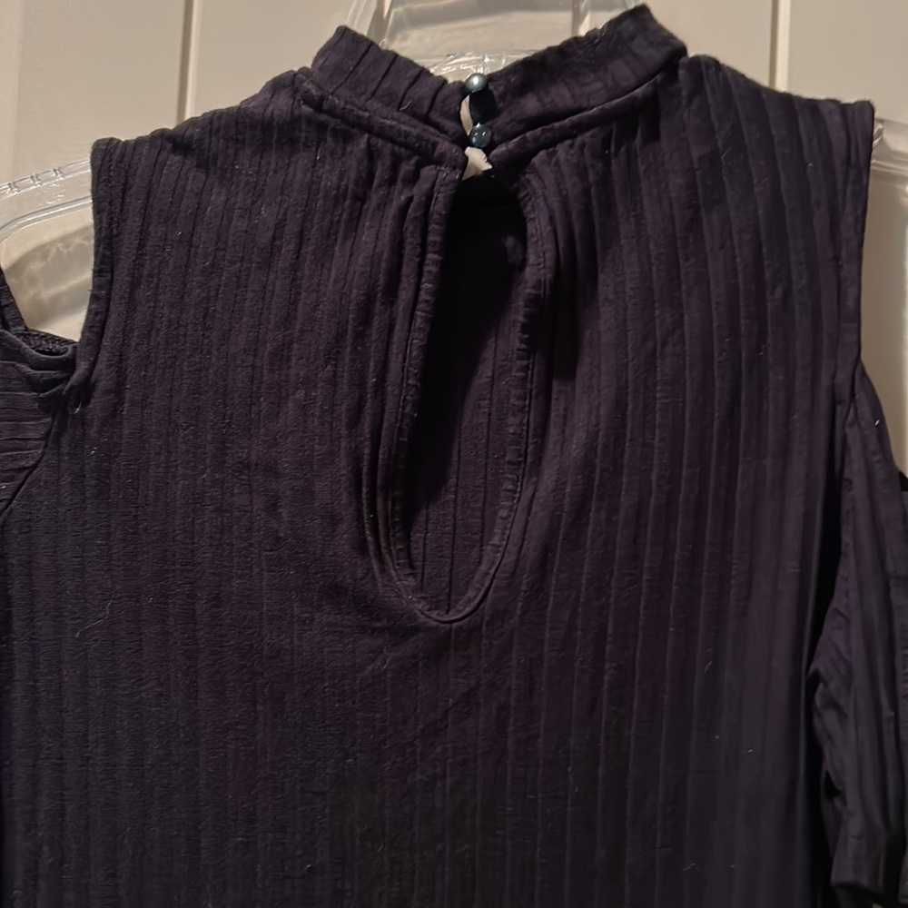 Guess top - Picture 4 of 4